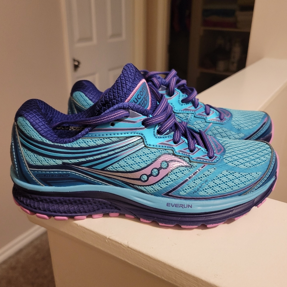 Running shoes